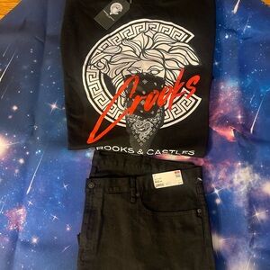 Crooks&Castles 4X Black Crewneck w/scarfed Medusa’s head x Uniglo Black 48W Jean